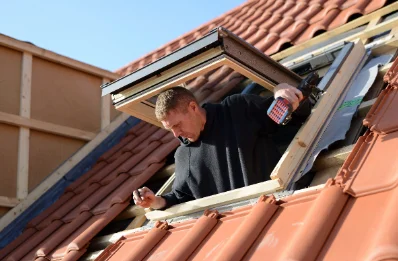 Pose de fenêtres de toit Velux à Montilly